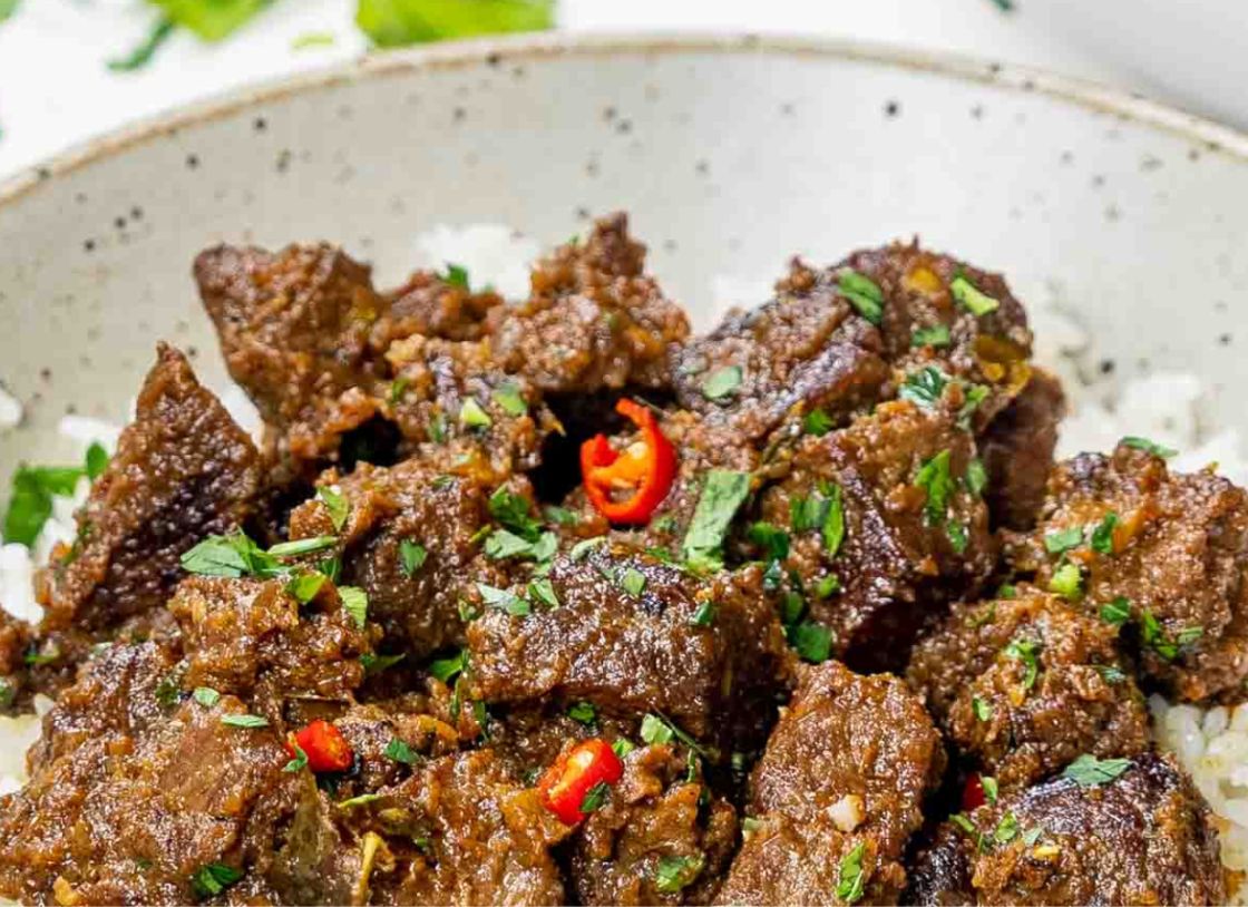 (Almost Ready) Beef Rendang With Coriander Salad