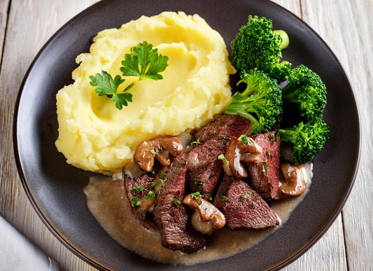Garlic Beef With Buttery Mash, Mushrooms And Broccoli